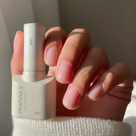 Beżowy półtransparentny lakier hybrydowy PB NAILS Mist 8ml